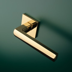 Aprile Hosta Q 7S GOLD золото