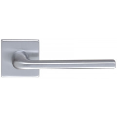 Extreza Hi-Tech Slim TERNI (Терни) 320 на квадратной розетке R11 матовый хром F05