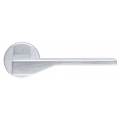 Extreza Hi-tech ADONA 122 на розетке R12 матовый хром F05