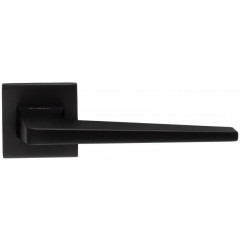 Extreza Hi-tech ALIOT 129 на розетке R15 черный F22