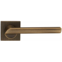 Extreza Hi-tech SANTA 128 на квадратной розетке R15 матовая бронза F03