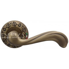 Extreza NINA (Нина) 317 на розетке R04 матовая бронза F03