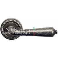 Extreza PETRA (Петра) 304 на розетке R02 античное серебро F45