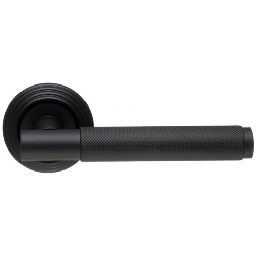 Extreza TUBA (Туба) 126 на розетке R05 черный F22