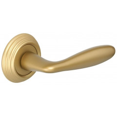 Extreza VIGO (Виго) 324 на розетке R05 матовая латунь F02