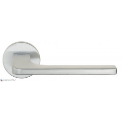 Дверная ручка на круглом основании Fratelli Cattini "BOSTON" 7FS-CS матовый хром