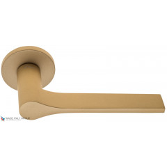 Дверная ручка на круглом основании Fratelli Cattini "IA-IO" 7FS-BS матовая латунь