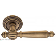 Дверная ручка на круглом основании Fratelli Cattini "MARANI" D8-BY матовая бронза