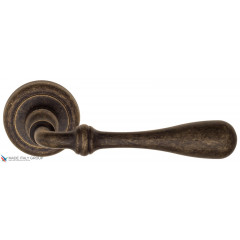 Дверная ручка на круглом основании Fratelli Cattini "RETRO" D1-BA античная бронза