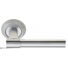 Дверная ручка на круглом основании Fratelli Cattini "UNA" D8-CS матовый хром