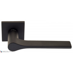 Дверная ручка на квадратном основании Fratelli Cattini "IA-IO" 8FS-NM матовый черный