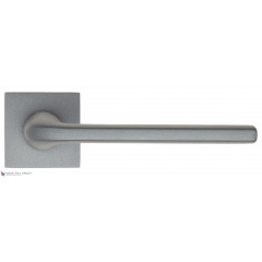 Дверная ручка на квадратном основании Fratelli Cattini "LINEA" 8-GA антрацит серый