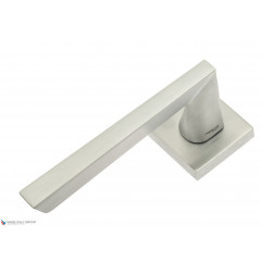 Дверная ручка на квадратном основании Fratelli Cattini "UNICA" 8-CS матовый хром