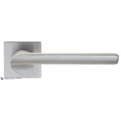 Дверная ручка на квадратном основании Fratelli Cattini "WOO" 8FS-CS матовый хром