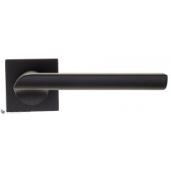 Дверная ручка на квадратном основании Fratelli Cattini "WOO" 8FS-NM матовый черный