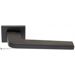 Дверная ручка на прямоугольном основании Fratelli Cattini "OKIN" 6-NM матовый черный